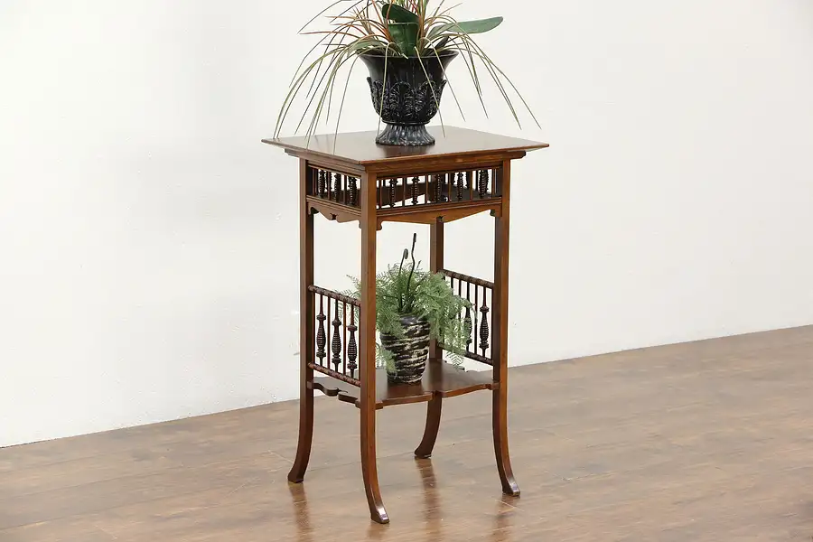 Main image of Victorian Antique 1900 Cherry Plant Stand or Sculpture Pedestal Table