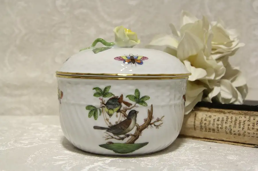 Main image of Herend Rothschild Bird Covered Bowl #6