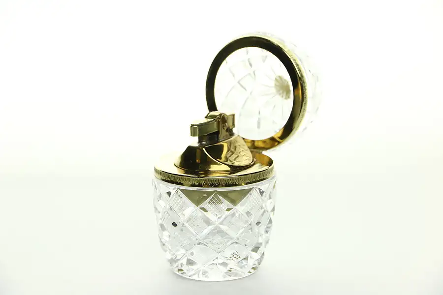 Main image of Hand Cut Crystal Signed Covered Lighter, Cross Hatch Design