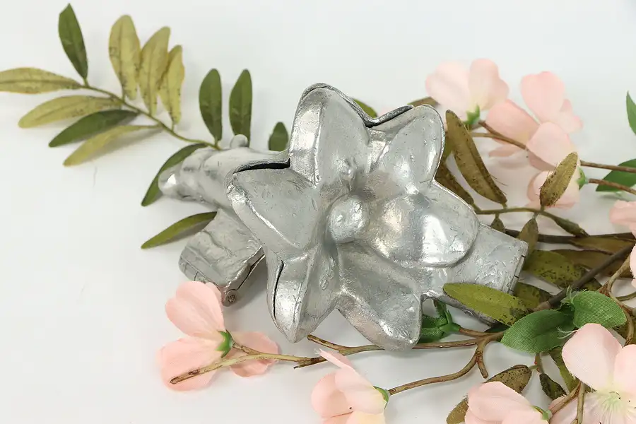 Main image of Easter Lily Shaped Ice Cream or Chocolate Antique Farmhouse Mold, E & Co.