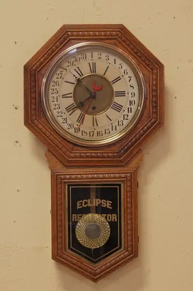 Main image of Oak Sessions Eclipse Regulator Calendar Clock