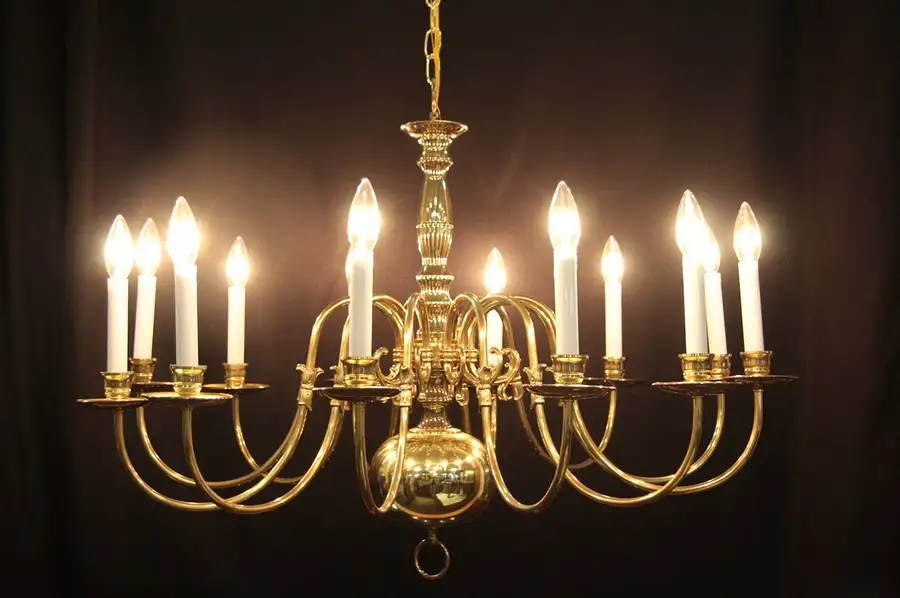 Main image of Brass Traditional 12 Candle Chandelier