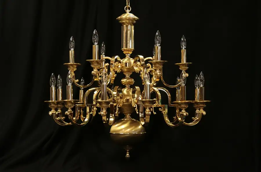 Main image of Fabbian Italian 18 Candle Chandelier