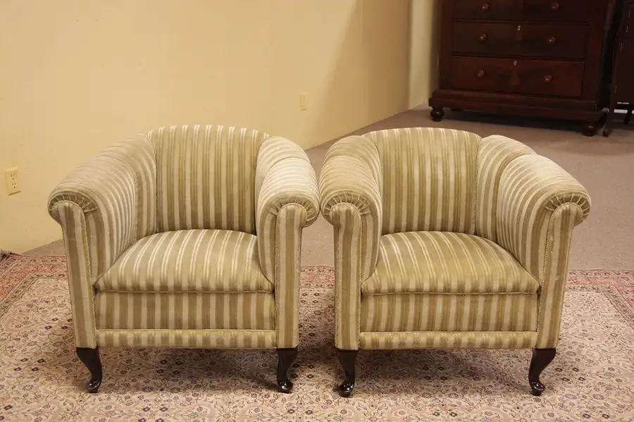 Main image of Pair of Art Deco Mohair Club Chairs
