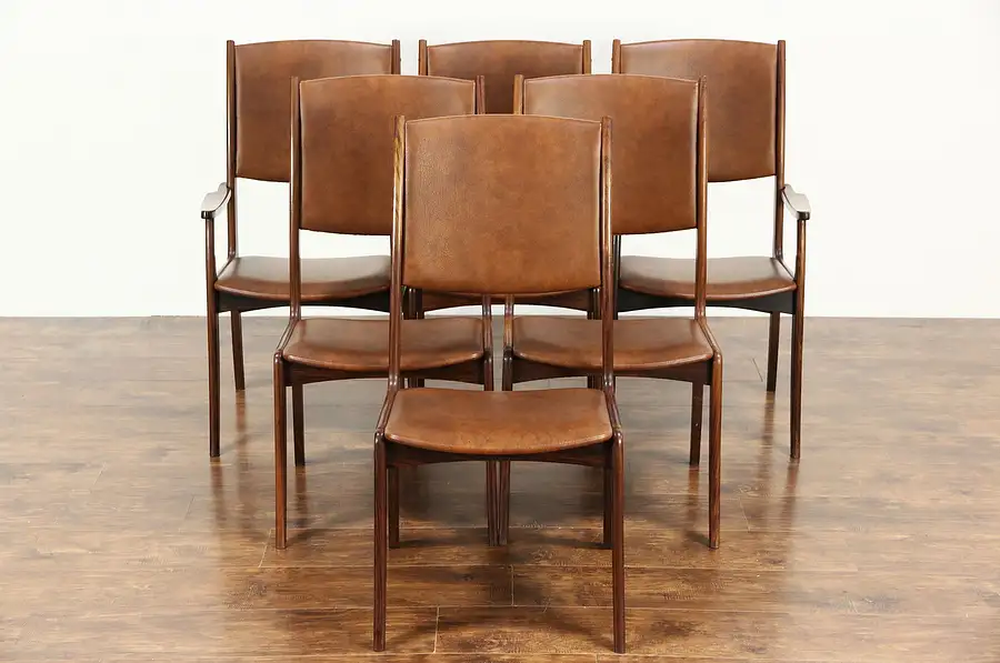 Main image of Set of 6 Rosewood Midcentury Danish Modern 1960 Vintage Dining Chairs