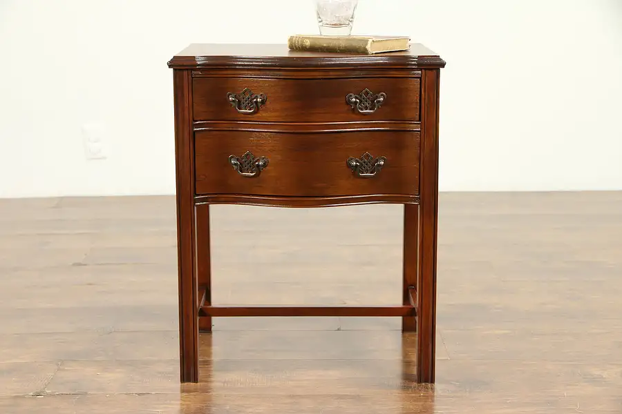 Main image of Traditional Mahogany Vintage Nightstand, Lamp or End Table