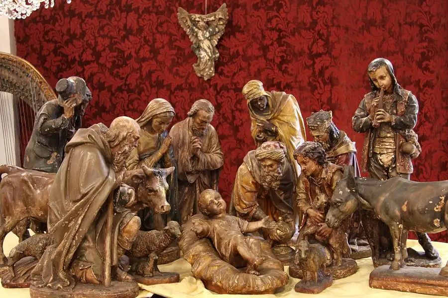 Main image of Christmas Italian Creche or Nativity Scene, 16 Pc.