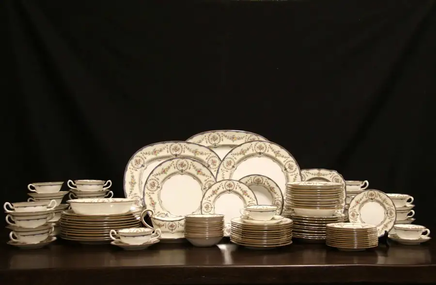 Main image of Minton Hampshire Set of Hand Painted China & Serving Pieces