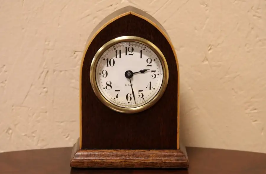 Main image of Seth Thomas 8 Day Antique Desk Clock