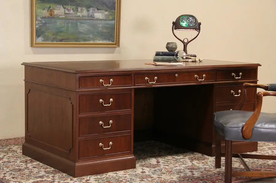 Main image of Kittinger NY Executive Leather Top Vintage Mahogany Desk