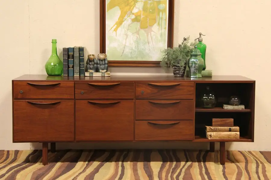 Main image of Jens Risom Midcentury Modern 1960 Vintage Credenza or TV Console
