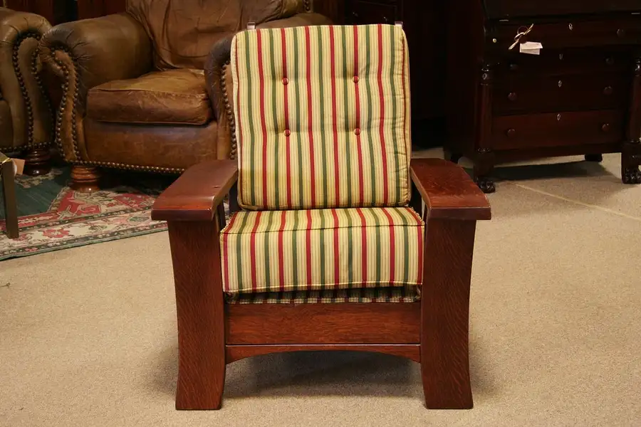 Main image of Mission Pushbutton Royal Oak Recliner Morris Chair