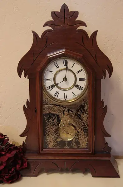 Main image of Victorian New Haven Antique Carved Clock