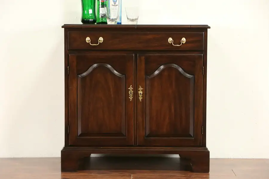 Main image of Henkel Harris Signed Vintage Mahogany Flip Top Bar Cabinet Server