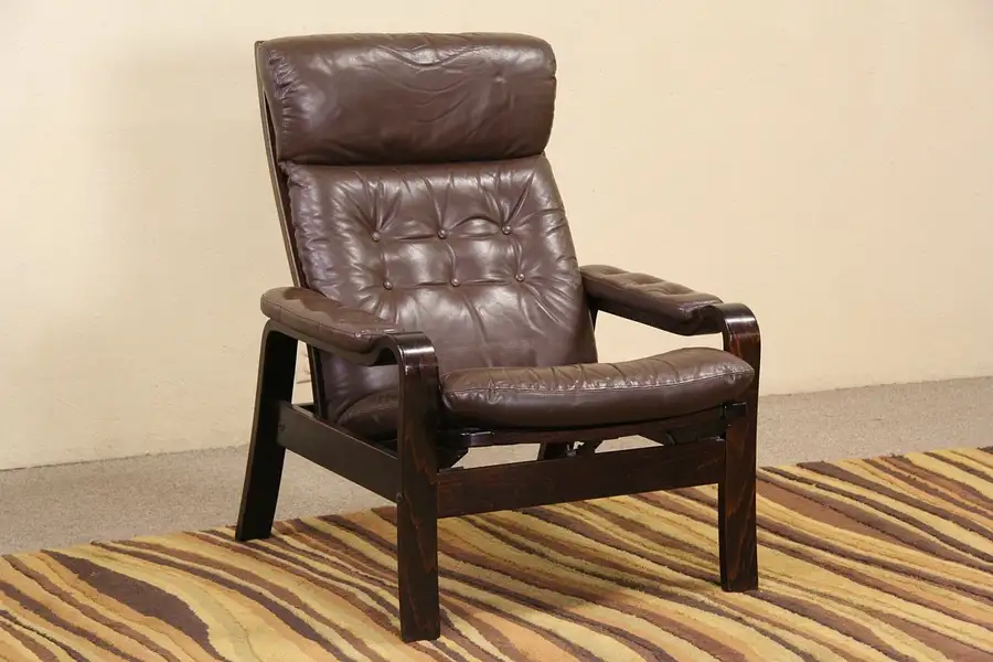 Main image of Midcentury Danish Modern Leather Recliner Chair, 1960 Vintage
