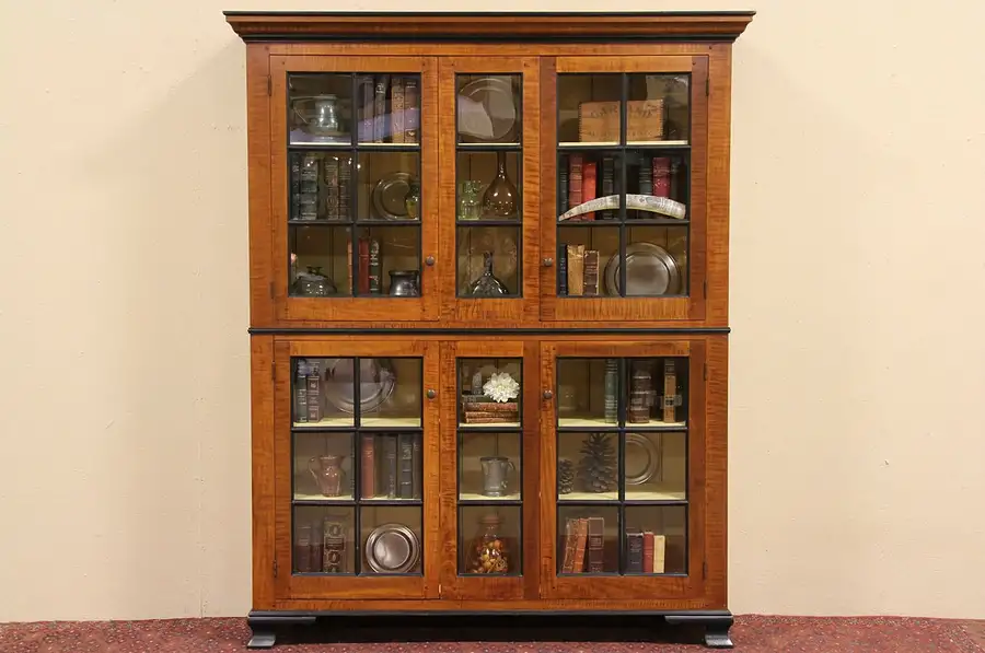 Main image of David T. Smith Collector, China or Curio Cabinet