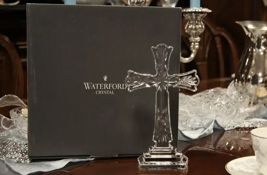 Main image of Waterford 104811 Crystal Standing Cross