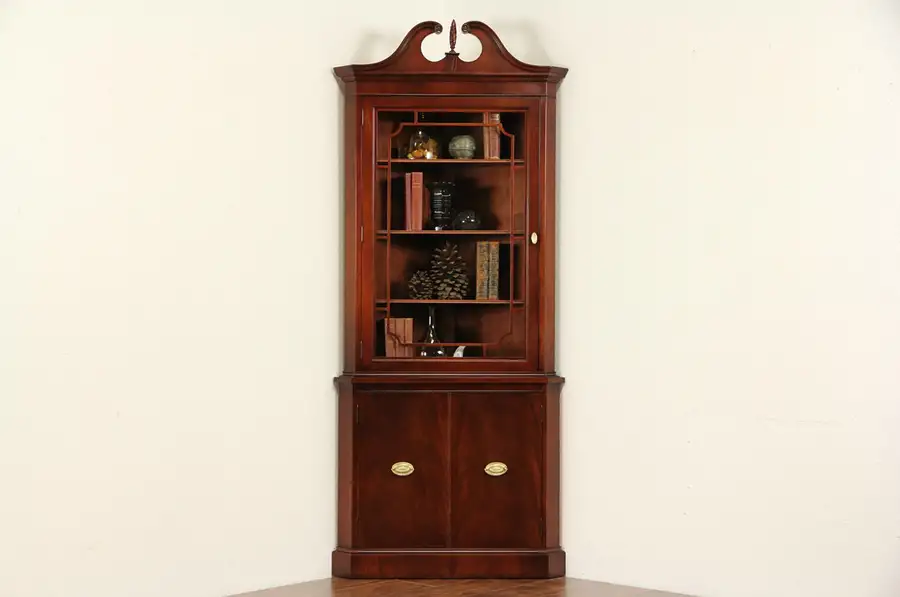 Main image of Georgian 1940's Vintage Mahogany Corner Cabinet