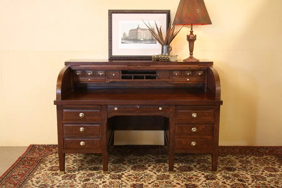 Main image of Arts & Crafts Quartersawn Oak Antique Rolltop Desk