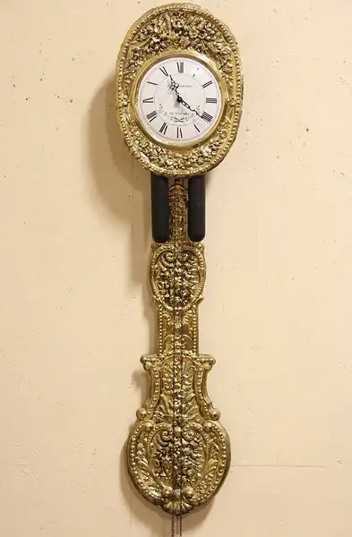 Main image of Traditional Vintage Farmhouse Clock by Howard Miller