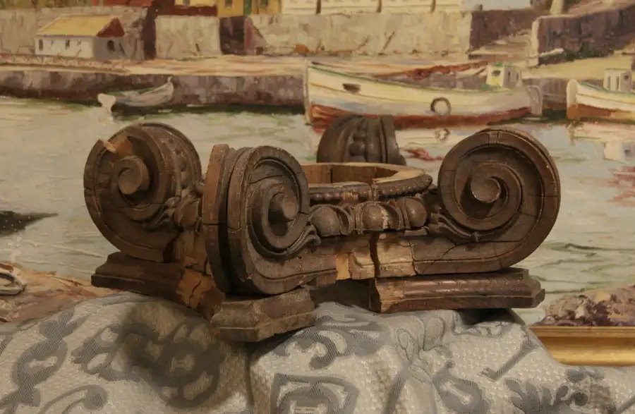 Main image of Architectural Salvage Fragment 1900 Oak Split Capital