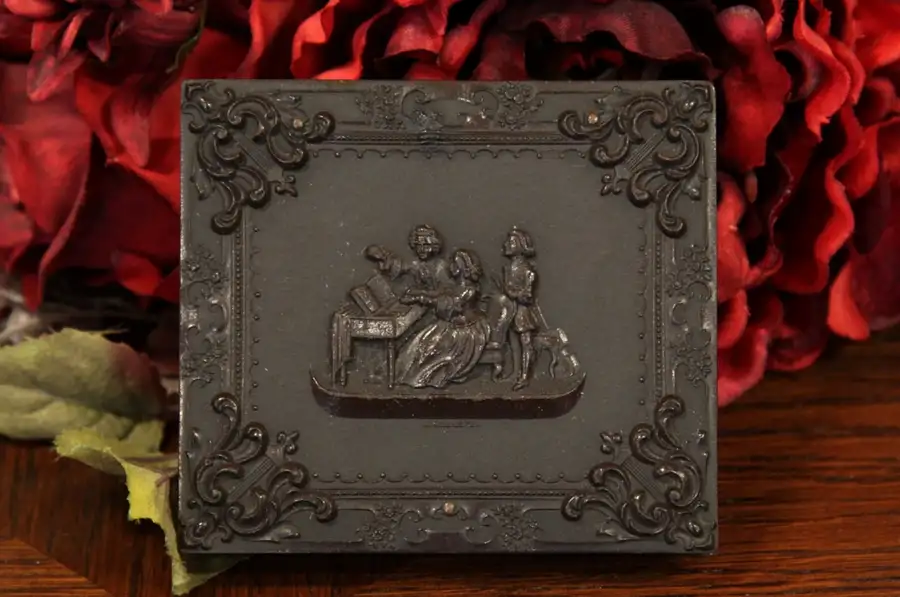 Main image of Tintype Daguerrotype, Gutta Percha Case