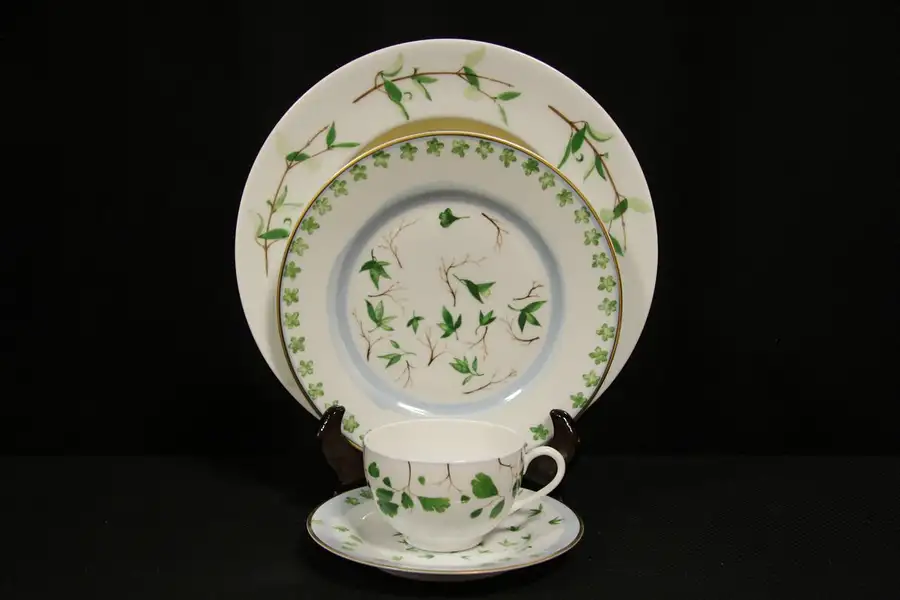 Main image of Raynauld Limoges Christian Tortu China 4 Pc, Place Setting Verdure Pattern