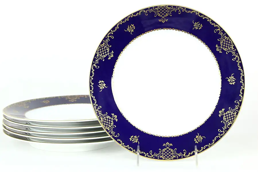 Main image of Charlemagne by Rosenthal Germany Dinner 10 1/4", Coblalt, White and Gold