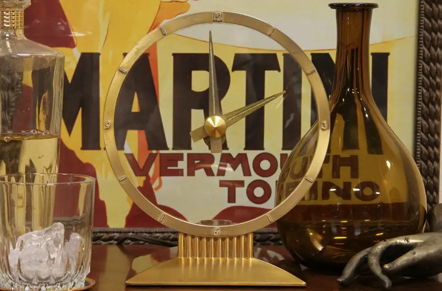 Main image of Jefferson Golden Hour Mystery Clock