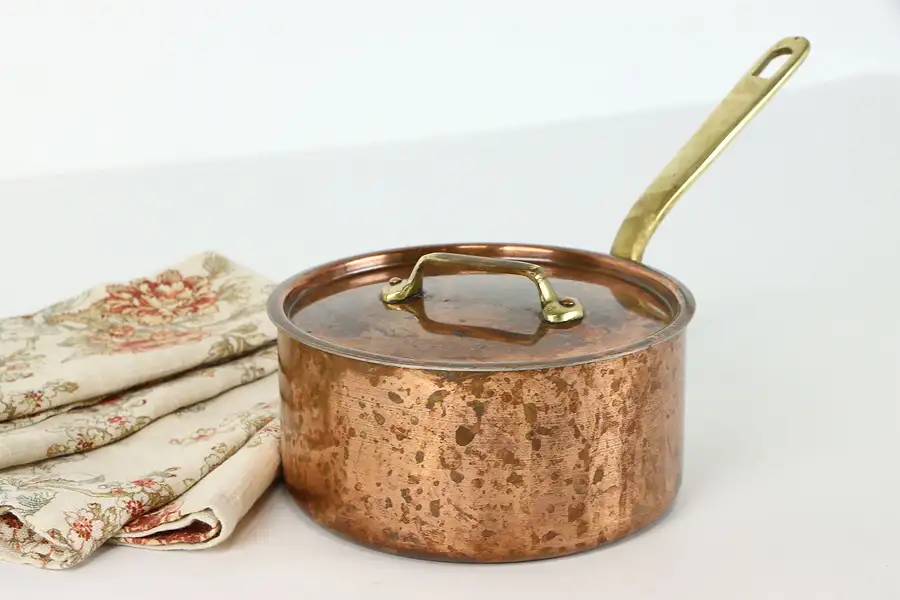 Main image of Copper Vintage Country Farmhouse Sauce Pan with Lid, Brass Handles