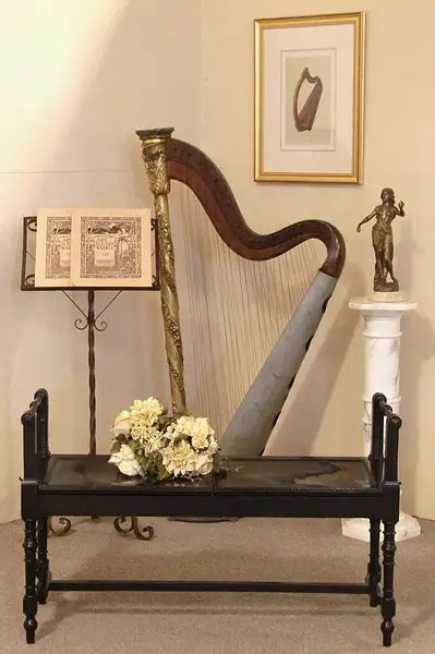 Main image of Victorian Adjustable Piano Duet Bench