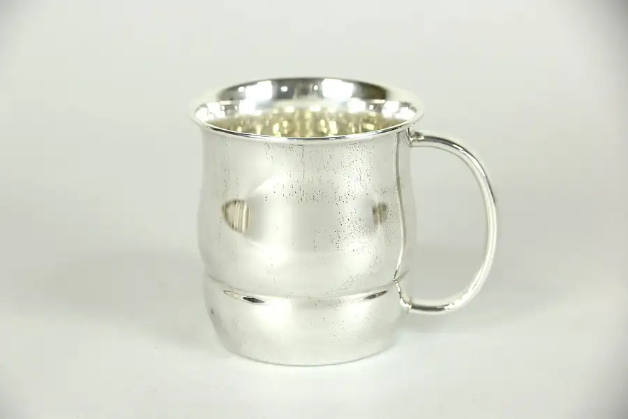 Main image of Towle Signed Sterling Vintage Silver Baby or Punch Cup