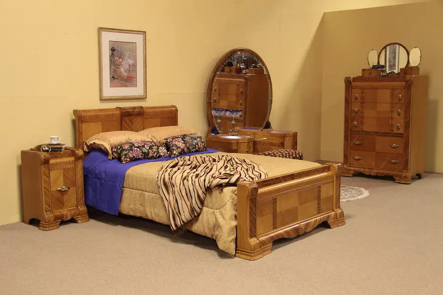 Main image of Art Deco Queen Size 5 Pc. Bedroom Set - Blue Glass
