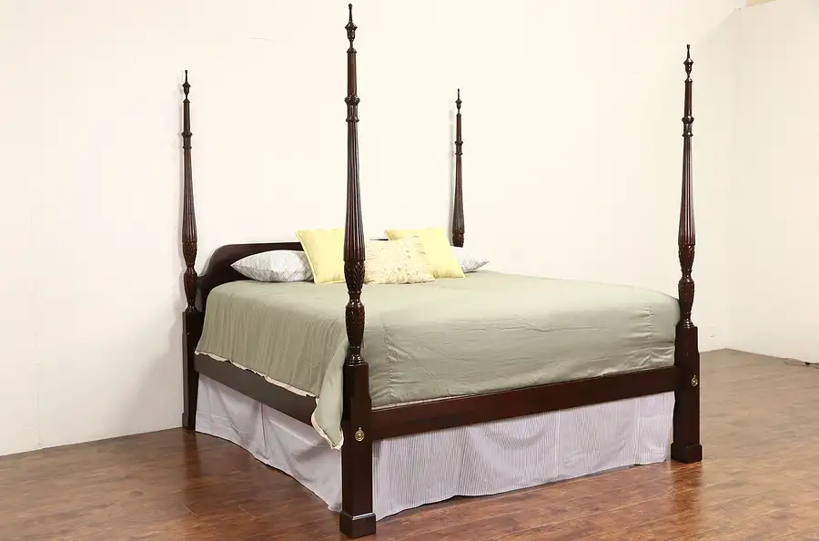 Main image of King Size Carved Traditional Solid Mahogany Vintage Poster Bed
