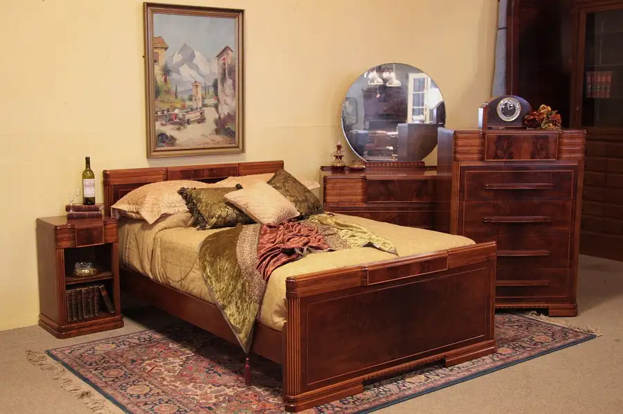Main image of Art Deco or Moderne 4 Pc. 1940 Bedroom Set