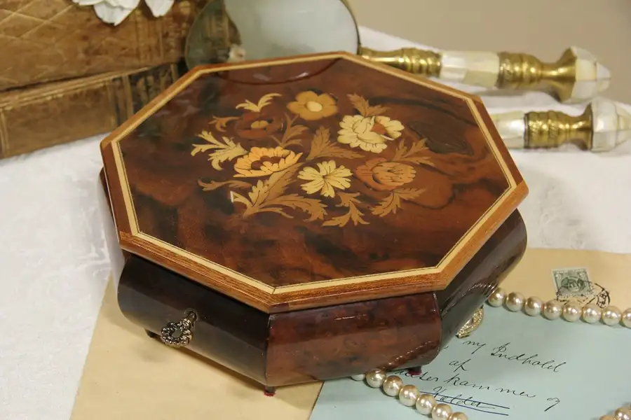 Main image of Music & Jewelry Box, The Godfather