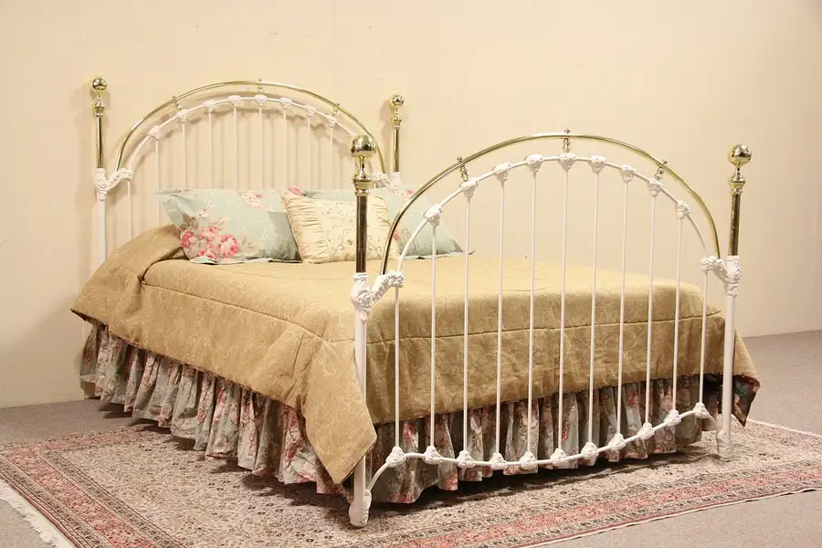 Main image of Brass & Iron Victorian Style Queen Size Bed