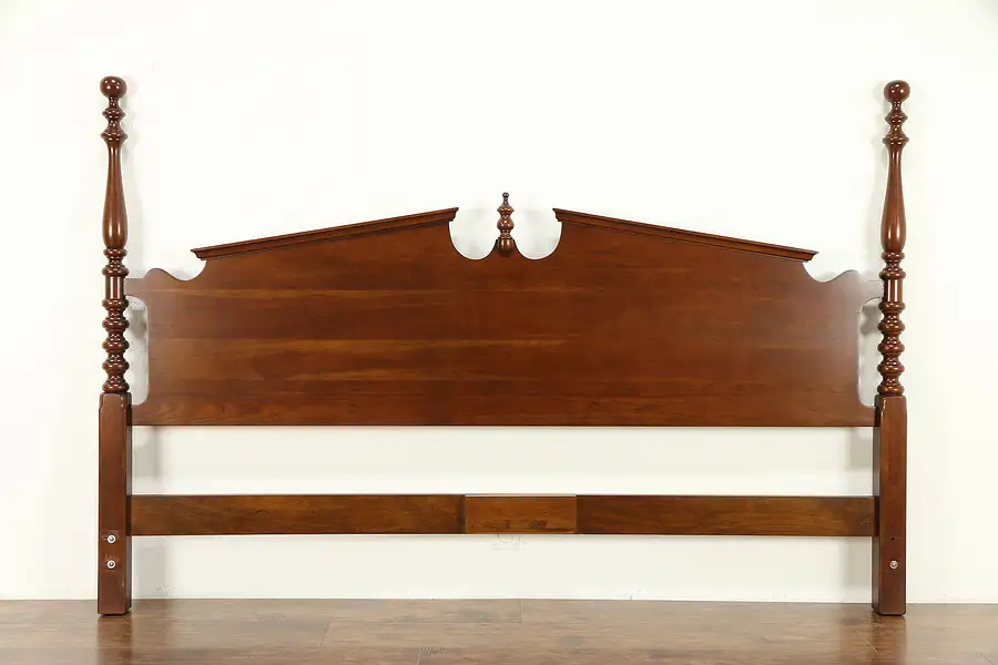 Main image of Traditional Cherry Vintage King Size Poster Headboard