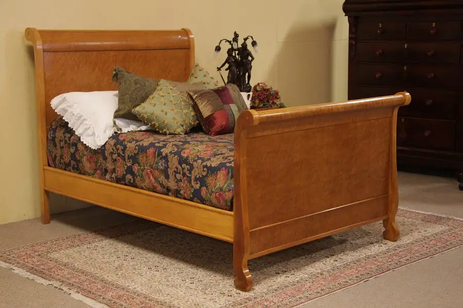 Main image of Birdseye Maple Antique Double Sleigh Bed