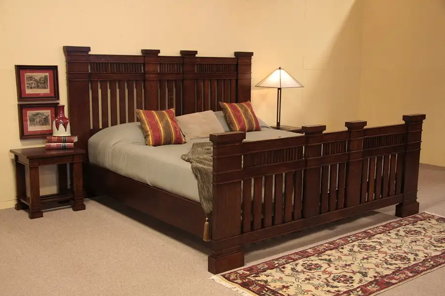 Main image of Arts & Crafts Mission Oak King Size Bed