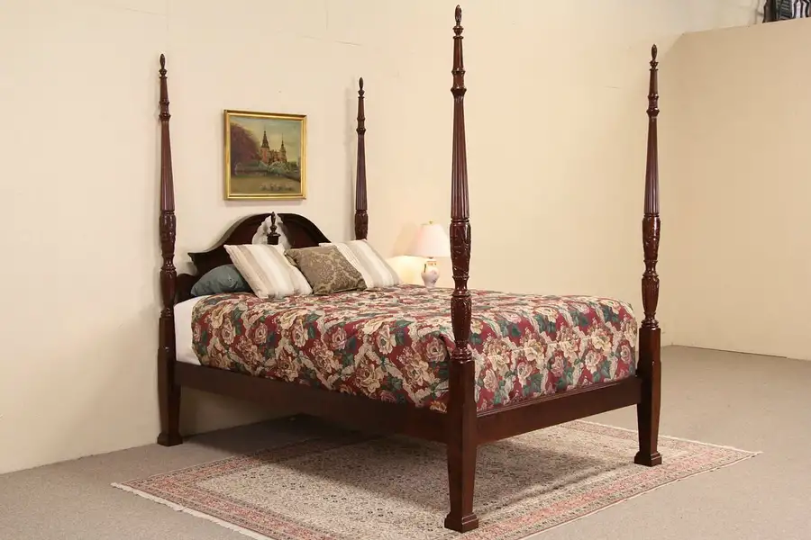 Main image of Mahogany Queen Size Rice Plantation Poster Bed