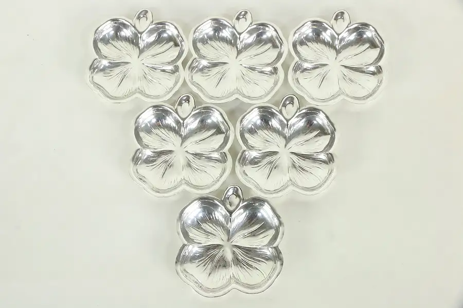 Main image of Set of 6 Sterling Silver 4 Leaf Clover Butter Chips or Nut Dishes Signed Lenox