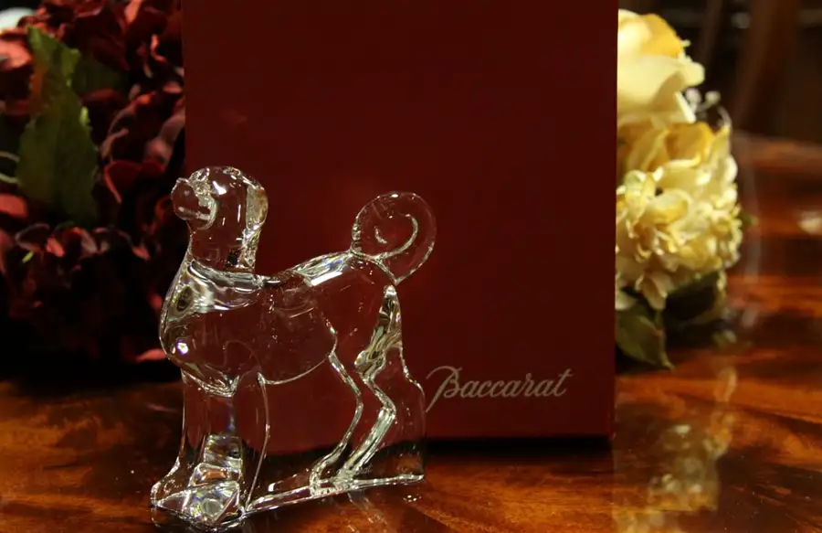 Main image of Baccarat Crystal Labrador Retriever Figure