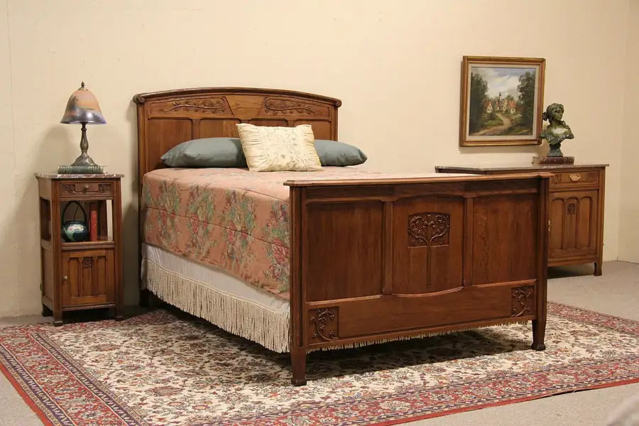 Main image of Carved Oak 1900 Antique 3 Pc. Full Size Bedroom Set, Marble Tops