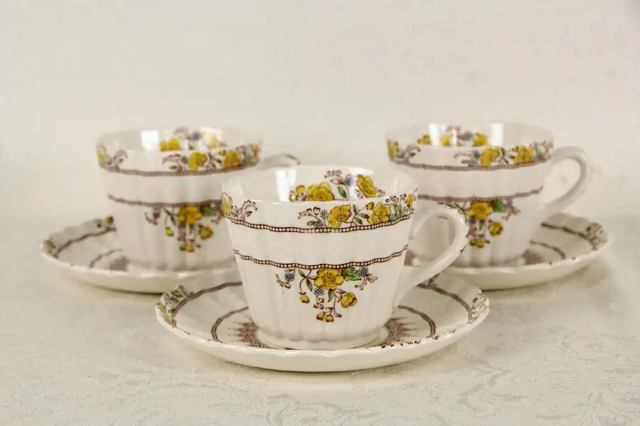 Main image of English Spode Buttercup Set of 3 Tea Cups and Saucers