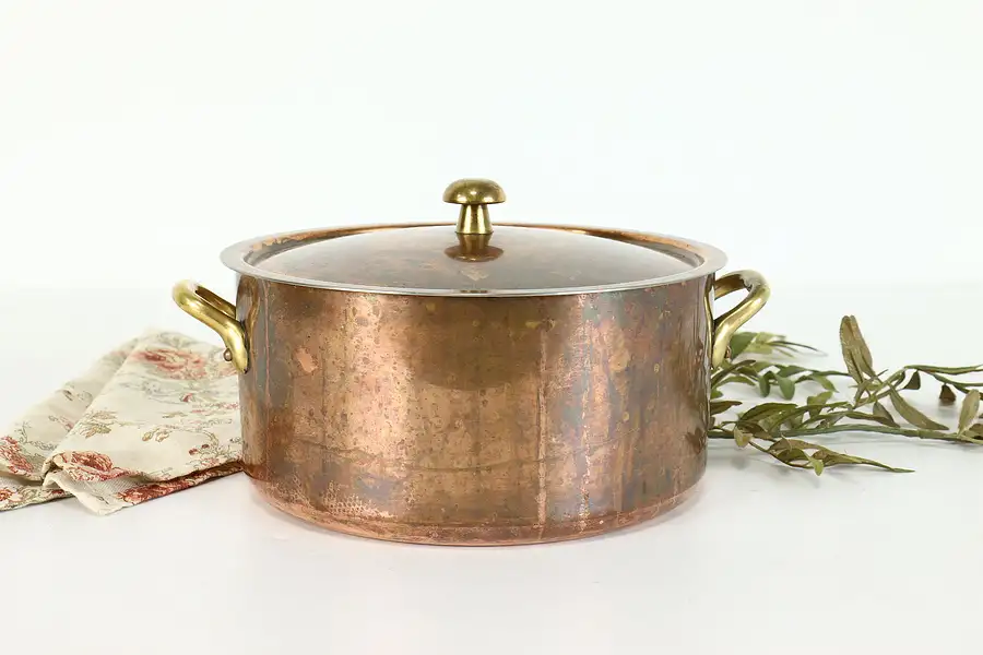 Main image of Farmhouse Vintage French Copper Dutch Oven with Lid & Brass Handles