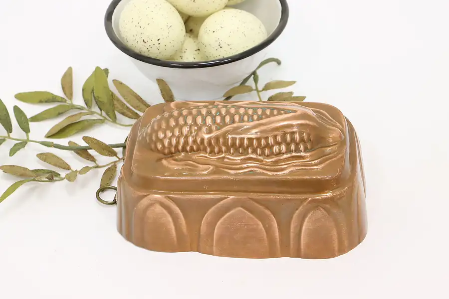 Main image of Farmhouse Antique Copper Corn Cob Dessert Mold