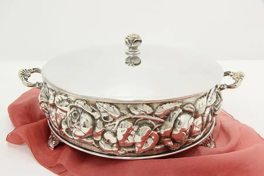 Main image of Roses Silverplate Vintage Dish Cover & Base, De Uberti