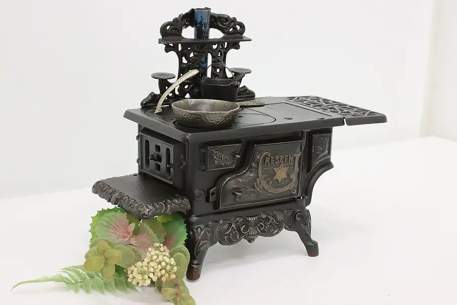 Main image of Farmhouse Vintage Cast Iron Miniature Stove & Pots, Crescent