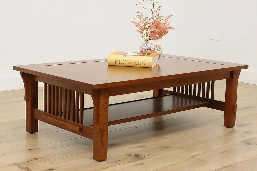Main image of Arts & Crafts Mission Oak Craftsman Vintage Coffee Table